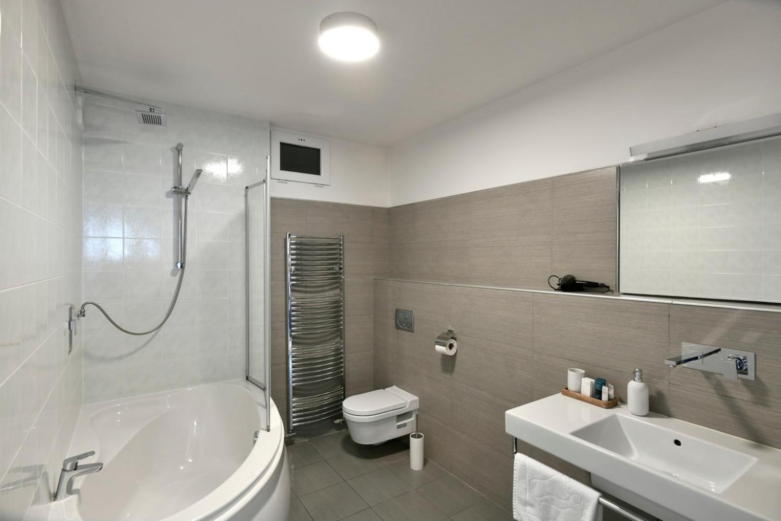 River View Apartments Hotel Bratislava Quarto foto